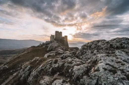 federico di dio photography 0RXVANO9mPU unsplash1.jpg Rocca Calascio compressed